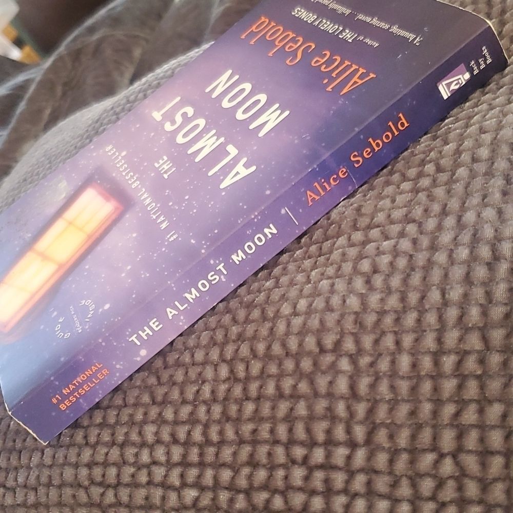 Alice Sebold The Almost Moon Paperback Book - Picture 7 of 7
